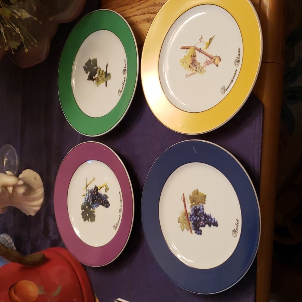 Les Vins De Bordeaux Plates